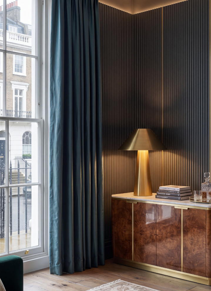 Atelierée Perth Brushed Aged Brass Table Lamp | Luxury Designer Bedside & Living Room Light