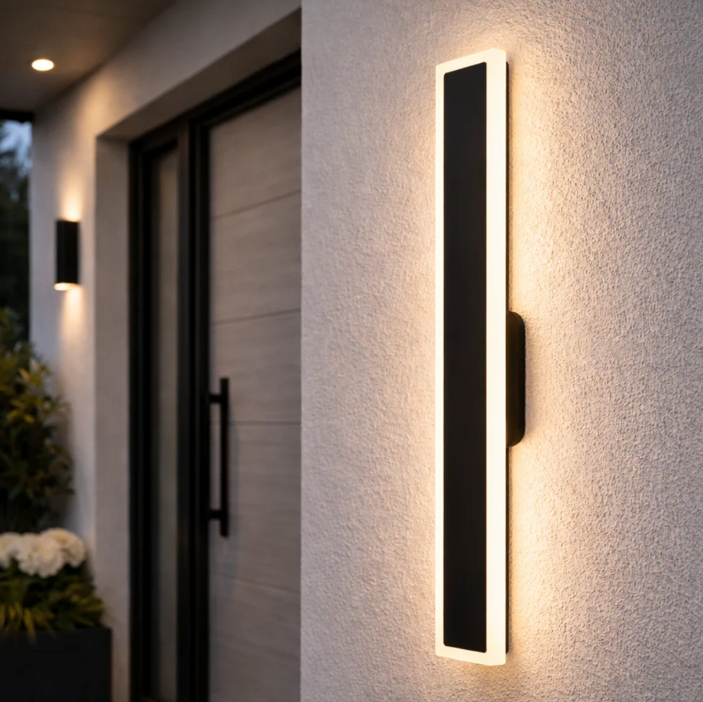 Atelierée Modern Linear Exterior Wall Light with Integrated LED
