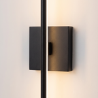 Detail of the Filo bar passing through its square wall mount